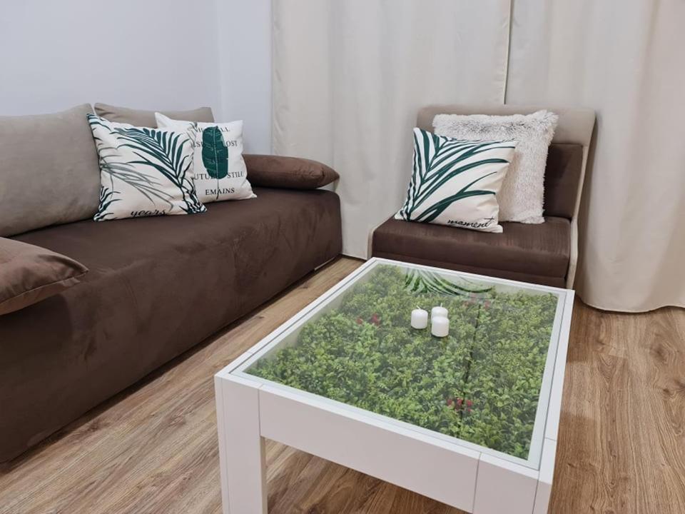 Little Treasure By The Sea Apartment Pomorie Ngoại thất bức ảnh