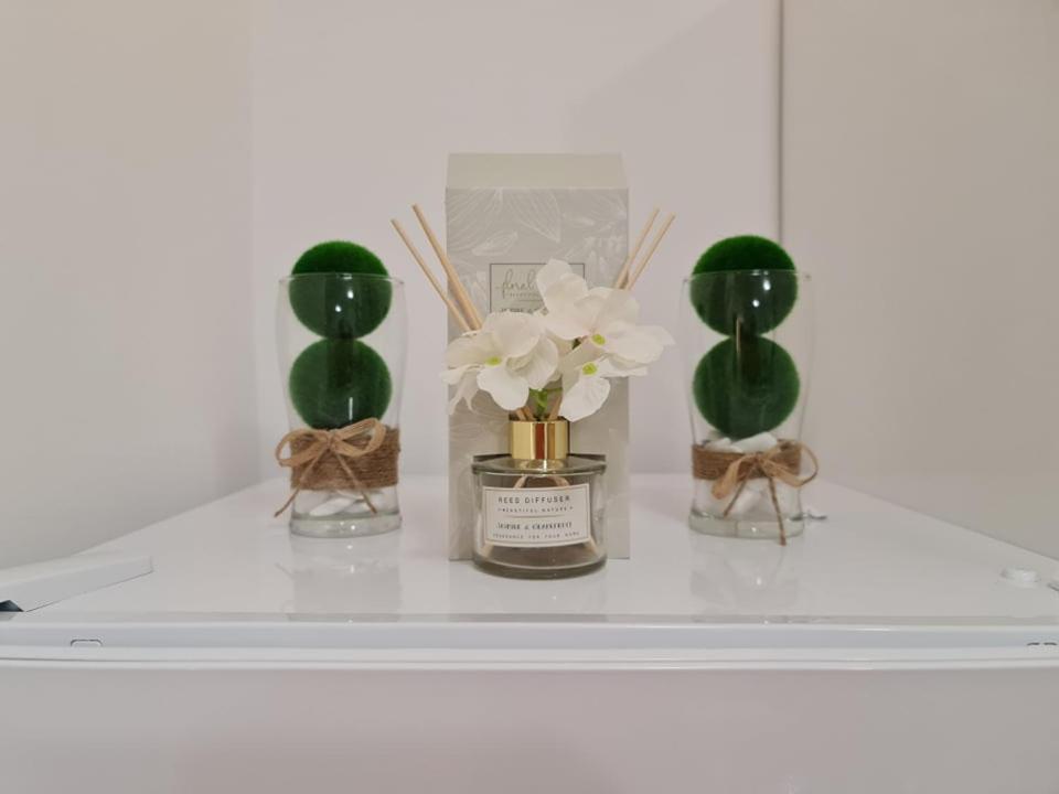 Little Treasure By The Sea Apartment Pomorie Ngoại thất bức ảnh